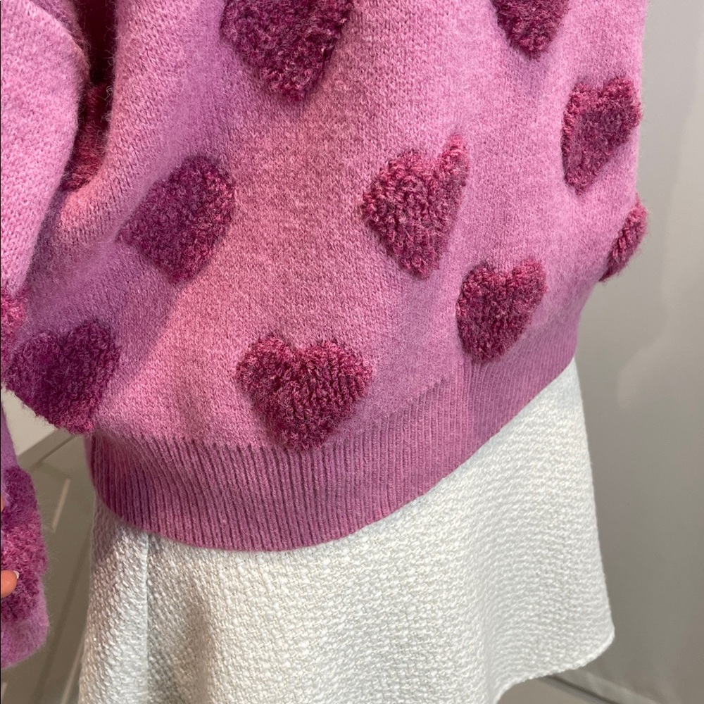 NWT Pink Purple Heart Pattern Chunky Oversized Sweater - Picture 4 of 5
